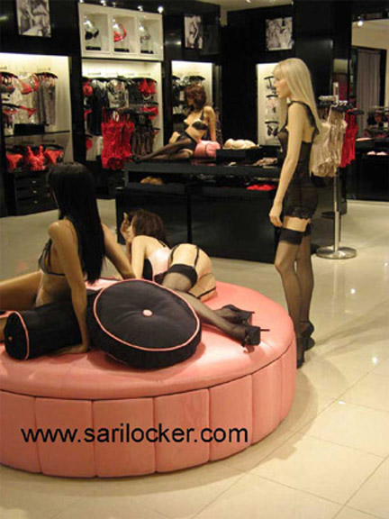 Victoria' s Secret www.sarilocker.com